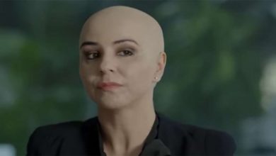 يعرض في رمضان .. السرطان يحرم الفنانة أقريو من شعرها في “باب البحر缩略图