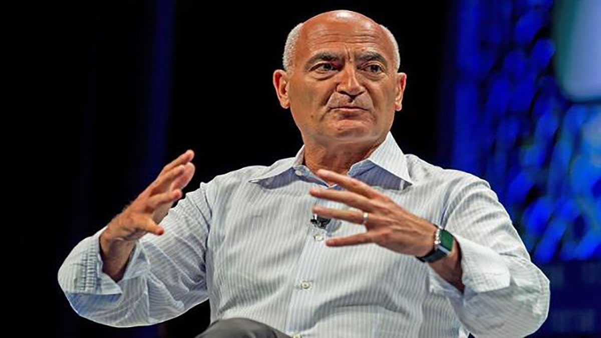 بعد استهدافه من طرف الاعلام الامريكي، هل يعود البروفيسور السلاوي لبلد الاجداد ومساعدة علمائه缩略图