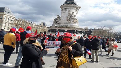 ائتلاف الجمعيات المغربية باروبا يقف بباريس تضامنا مع المحتجزين المغاربة بتندوف缩略图