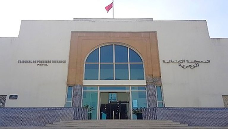 المحكمة الزجرية بعين السبع تدين ”عصابة صحافيي الابتزاز” بالحبس النافذ