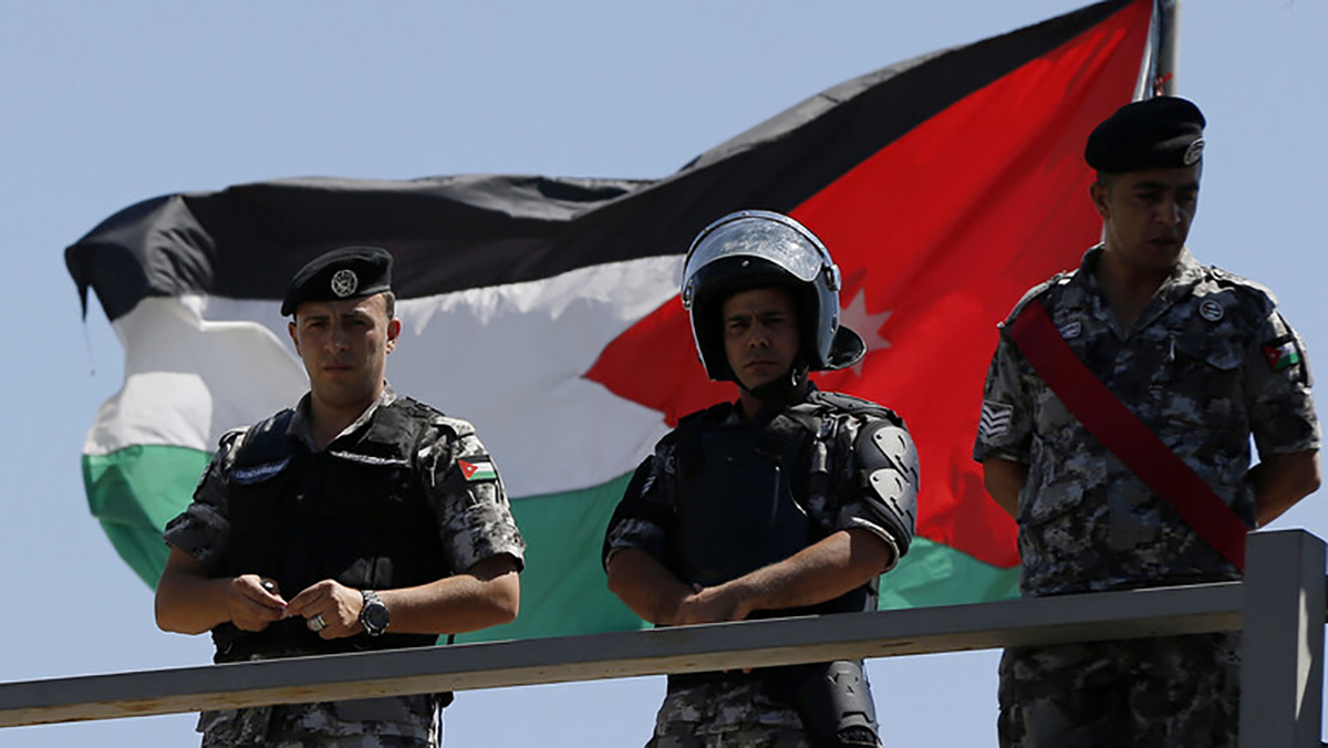 السلطات الأردنية تعتقل رئيس الديوان الملكي الأسبق ومبعوث الملك الخاص السابق للسعودية缩略图