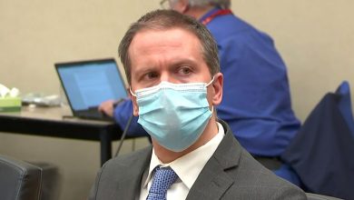 هيئة المحلفين في قضية جورج فلويد تجد الشرطي ديريك شوفين مذنبا بتهمة القتل缩略图