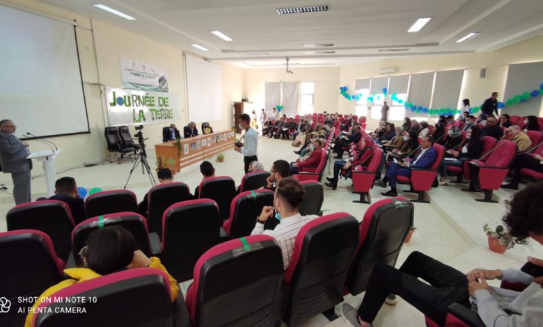 المدرسة العليا للتكنولوجيا بوجدة تحتفي بيوم الأرض缩略图