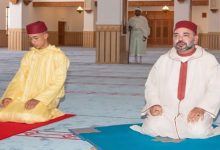 أمير المؤمنين يعطي توجيهاته ببدء إعادة فتح المساجد المغلقة تدريجيا缩略图