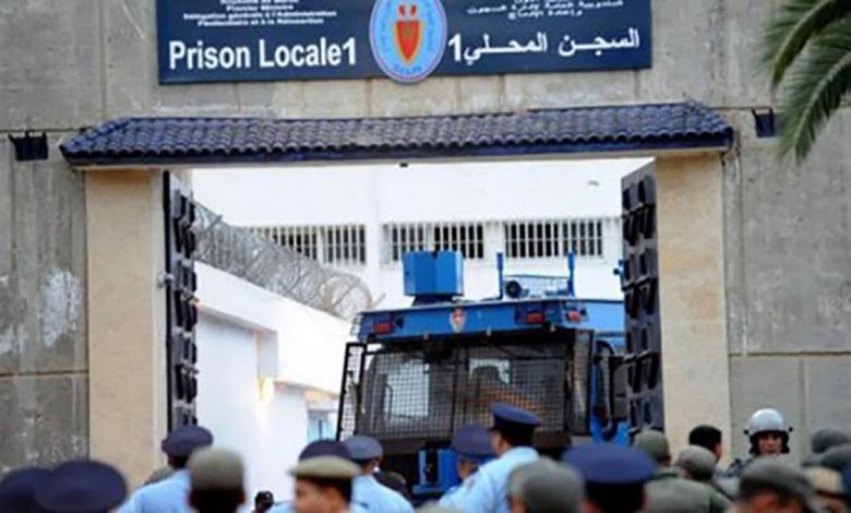 بعد خياطة فهمه، سجيت برأس الماء بفاس يدخل مرة أخرى في إضراب عن الطعام -متابعة缩略图 بعد خياطة فهمه، سجيت برأس الماء بفاس يدخل مرة أخرى في إضراب عن الطعام -متابعة缩略图