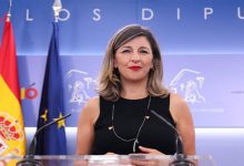 من فضائح الاسبان … وزيرة العمل ونائبة “بيدرو سانشيز” تزور شواهد دراسية عليا缩略图