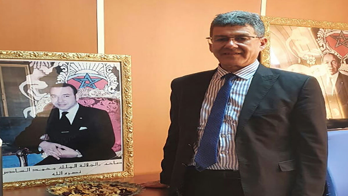 تهنئة مدير غرفة الصناعة  التقليدية  بوجدة السيد  عبد الناصر بودشيش  لمنحه وسام ملكي缩略图