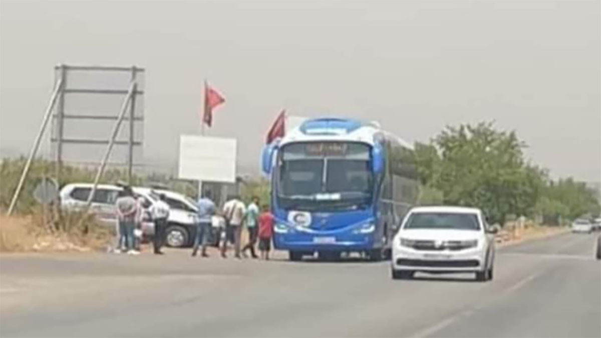 السلطات تشرع في تغريم المسافرين