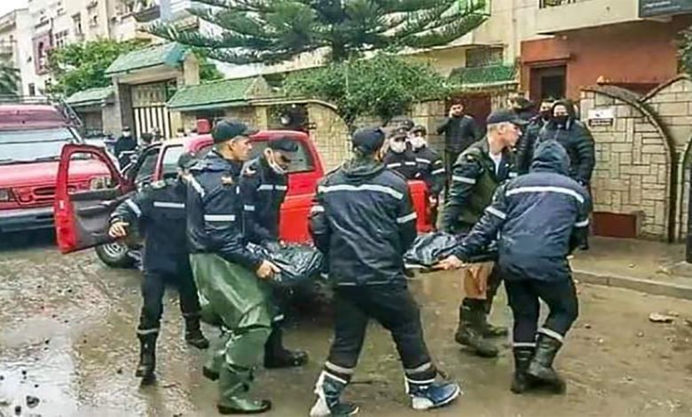 سلطات طنجة تمنع صحفيين إسبان كانوا بصدد إجراء “ربورتاج” عن معمل الفاجعة بشكل سري缩略图 الطاقم لم يحصل على التراخيص التي تخولهم القيام بعملهم