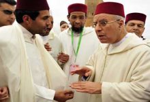 التوفيق يشدد على ضرورة “حياد المساجد وعدم إغراء القيمين الدينيين من بعض التيارات الاجتماعية”缩略图