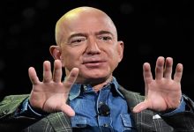 أغنى رجل في العالم يستعد لمغادرة الأرض