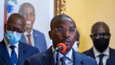 واشنطن بوست”: رئيس وزراء هايتي المؤقت يوافق على التنحي缩略图 رئيس وزراء هايتي المؤقت يوافق على التنحي