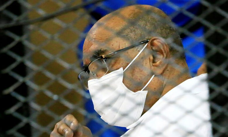 فرانس برس: السودان يقرر تسليم عمر البشير ومسؤولين آخرين للمحكمة الجنائية الدولية – صور حصرية-缩略图 السودان يقرر تسليم عمر البشير