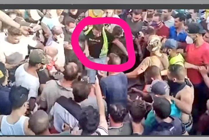 في غياب تام للدولة الجزائرية المواطنون يصدرون وينفذون حكما ميدانيا على شاب بالحرق حيا插图2