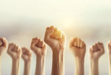 يجب على “قاضي حقوق الإنسان” أن يقاضي نفسه أولا缩略图