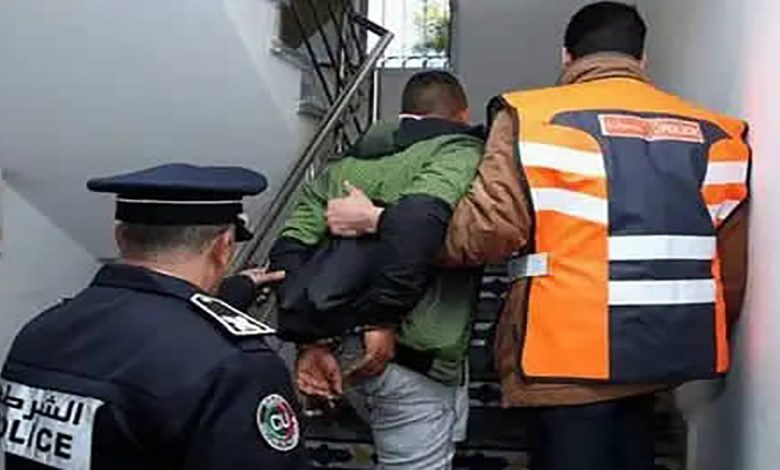 أمن الناظور يحقق مع 37 مسافرا مغربيا تورطوا في تزوير فحوصات كورونا缩略图 أمن الناظور يحقق مع 37 مسافرا مغربيا تورطوا في تزوير فحوصات كورونا缩略图