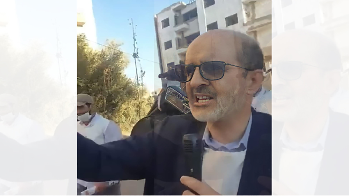 شباب من فاس يحاصرون الأزمي ويطالبونه بالرحيل缩略图