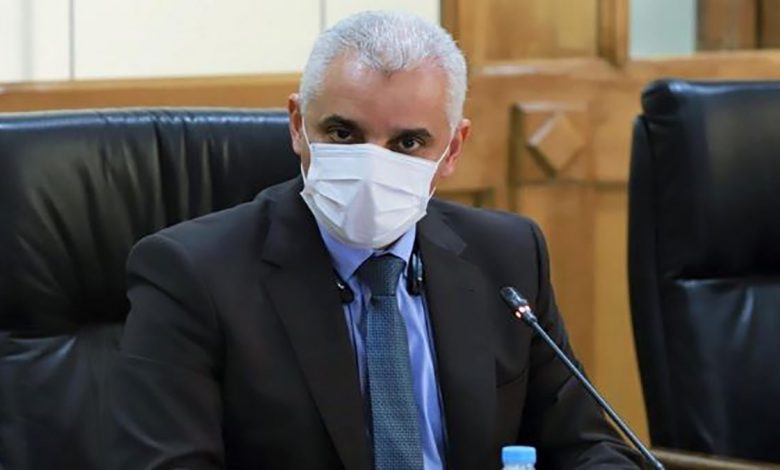 آيت الطالب يعلن الانتماء للأحرار، هل هو تمهيدا لبقائه في وزارة الصحة؟缩略图 آيت الطالب يعلن الانتماء للأحرار، هل هو تمهيدا لبقائه في وزارة الصحة؟缩略图
