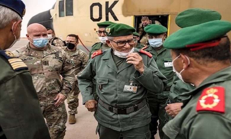 الملك يعين الجنرال دو كور دارمي بلخير الفاروق في منصب ثاني أرفع منصب عسكري بالمغرب.. قادما من “الأسد الإفريقي”缩略图 الملك يعين الجنرال دو كور دارمي بلخير الفاروق في منصب ثاني أرفع منصب عسكري بالمغرب.. قادما من “الأسد الإفريقي”缩略图