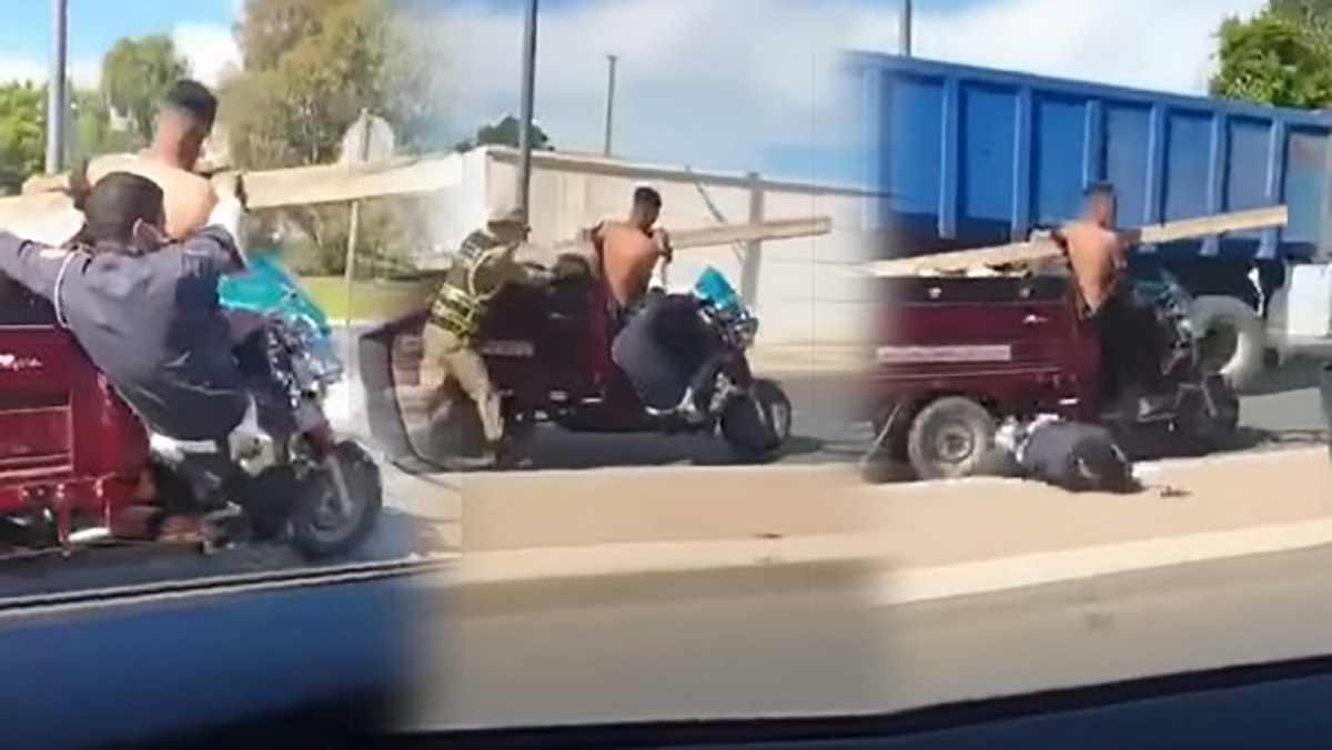 قاما بسحل شرطي .. توزيع 30 سنة سجنا نافذة على سائق “تريبورتور” ومرافقه缩略图