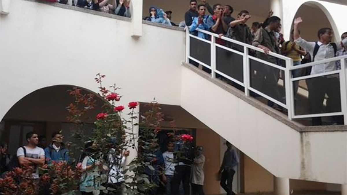 اعتداء “قاعديين” على طالب من “الإخوان” داخل كلية الآداب بالقنيطرة缩略图