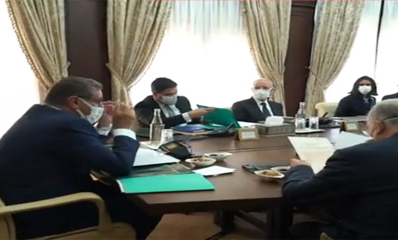 الحكومة تعقد مجلسا للحكومة برئاسة السيد عزيز أخنوش لتدارس الإجراءات التحضيرية لإعداد مشروع قانون المالية لسنة 2022缩略图 الحكومة تعقد مجلسا للحكومة برئاسة السيد عزيز أخنوش لتدارس الإجراءات التحضيرية لإعداد مشروع قانون المالية لسنة 2022缩略图