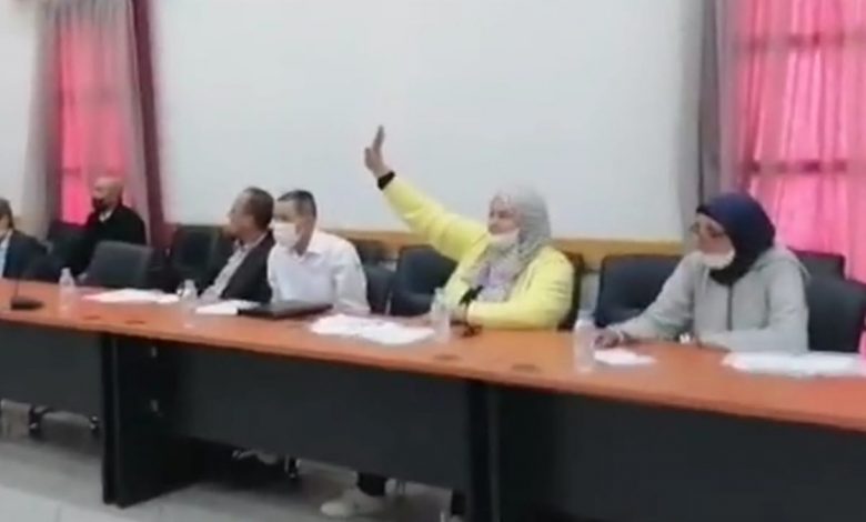 تهديدات لمستشارة استقلالية بأغلبية مجلس الجماعة والشكاية في شباك نزار بركة缩略图 تهديدات لمستشارة استقلالية بأغلبية مجلس الجماعة والشكاية في شباك نزار بركة缩略图