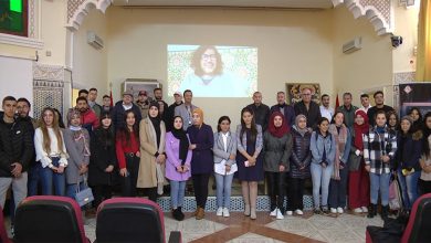 حلقات مغاربية : تجربة سينمائية رائدة تجمع بين جامعة وجدة و جمعية سيني مغرب缩略图 حلقات مغاربية : تجربة سينمائية رائدة تجمع بين جامعة وجدة و جمعية سيني مغرب缩略图