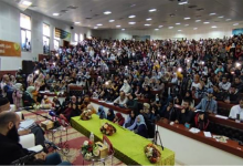 طالب قاعدي يتنمر باشهار سيف ويطالب بتوقيف ندوة缩略图