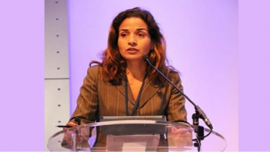 الوزيرة والملياردير缩略图