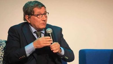 بنسالم حميش: 100 برلماني دخلوا المؤسسة التشريعية شبه أميين بشراء الذمم缩略图 بنسالم حميش: 100 برلماني دخلوا المؤسسة التشريعية شبه أميين بشراء الذمم缩略图