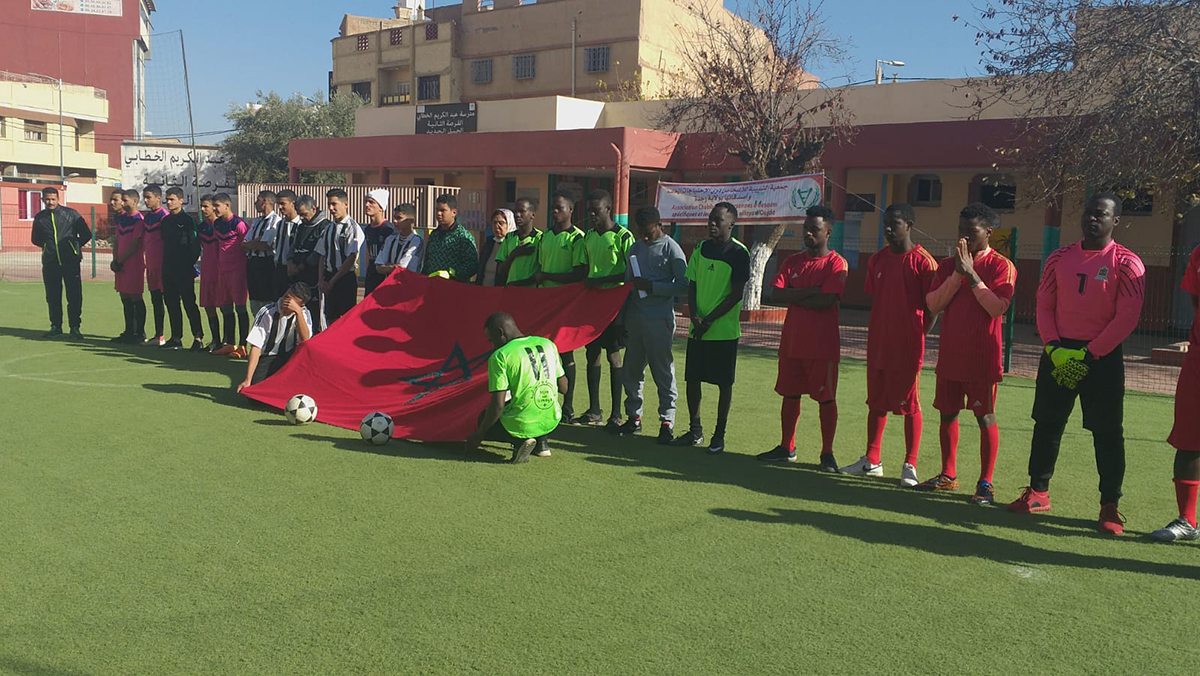 لنعش سويا … شعار دوري في كرة القدم لفائدة مهاجرين قُصر غير المصحوبين缩略图