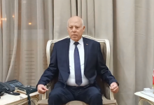 الرئيس التونسي يعلن عن حل المجلس الأعلى للقضاء缩略图