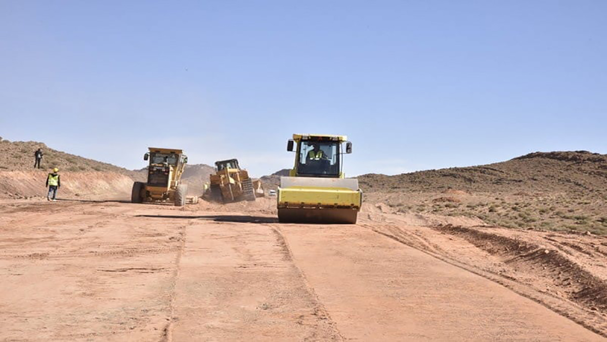 مجلس عمالة وجدة أنكاد يصادق على اتفاقية لتمويل وفتح وتهيئة المسالك الطرقية缩略图