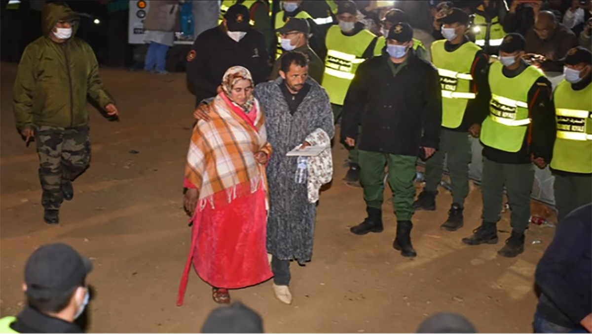 برعاية ملكية ..والدا وجدة الطفل ريان يعودان إلى منزلهما بعد أداء مناسك العمرة缩略图