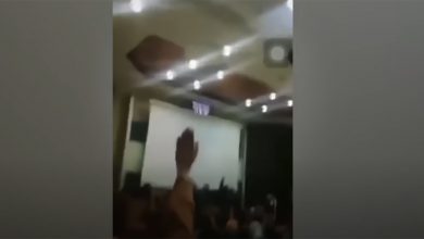 كلية الطب بوجدة تخرج عن صمتها وتوضح موقفها من الفيديو المسرب للجمع العام الطلابي الرافض لادماج الطلبة العائدون من اوكرانيا缩略图