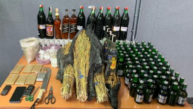 وجدة : فرقة مكافحة العصابات توقف اشخاص في قضية تتعلق بترويج مخدر الشيرا والكيف والخمور缩略图