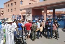 بسبب غياب اطباء التخذير… فصل رأس الجنين عن جثته بنجرير缩略图 بسبب غياب اطباء التخذير… فصل رأس الجنين عن جثته بنجرير缩略图