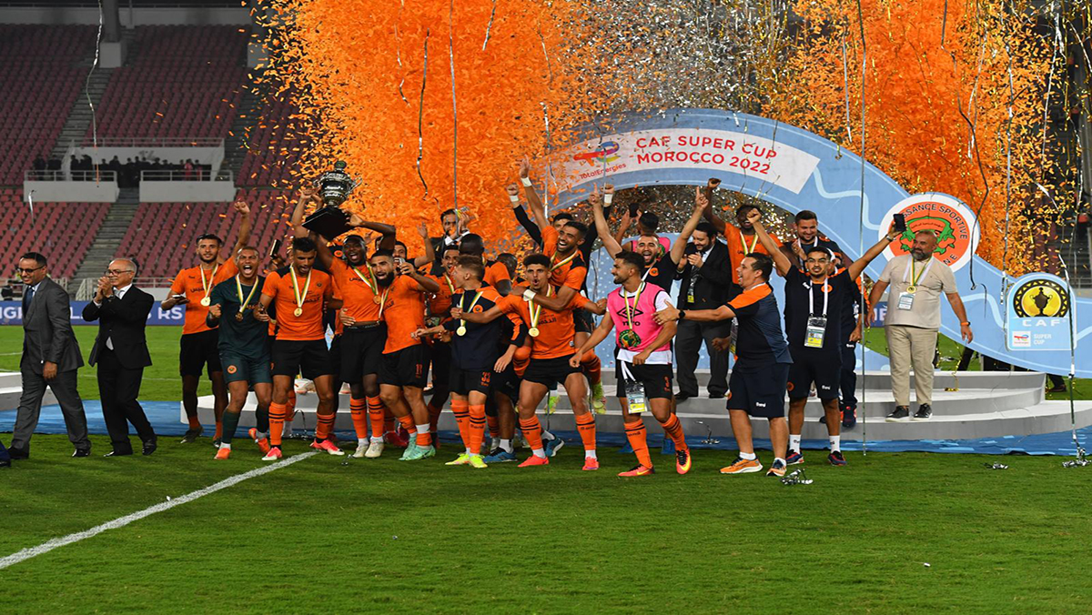 نهضة بركان يتوج بـ”السوبر الإفريقي” على حساب الوداد缩略图