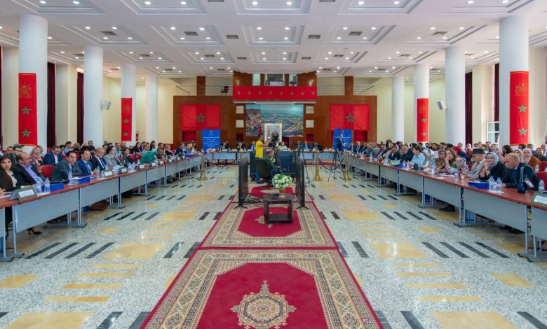 اللقاءات الجهوية التشاورية حول التحول الرقمي.缩略图 اللقاءات الجهوية التشاورية حول التحول الرقمي.缩略图