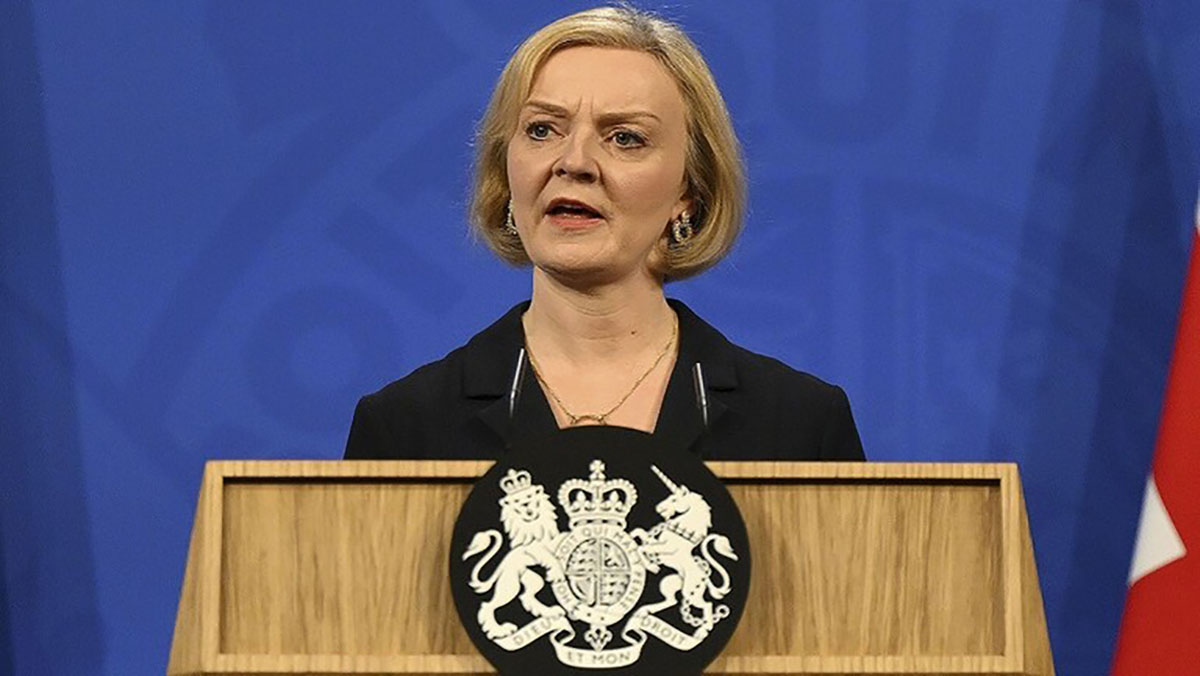 ارهاصات تحليل اقتصادي حول سبب استقالة ليز تراس من رئاسة الحكومة البريطانية缩略图