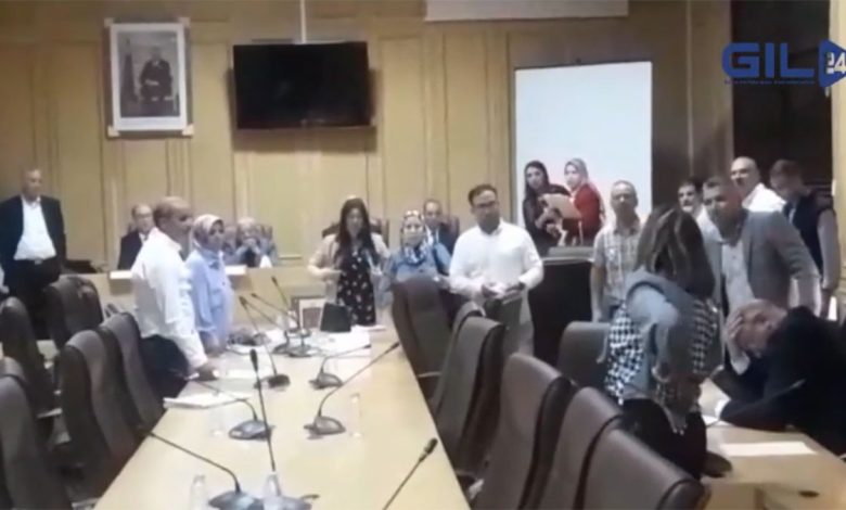 قربلة بمجلس وجدة بسبب النقل الحضري￼缩略图