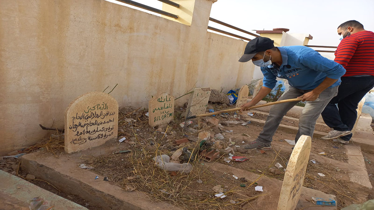 جمعية واد الناشف سيدي معافة تنظف مقبرة الشهداء缩略图