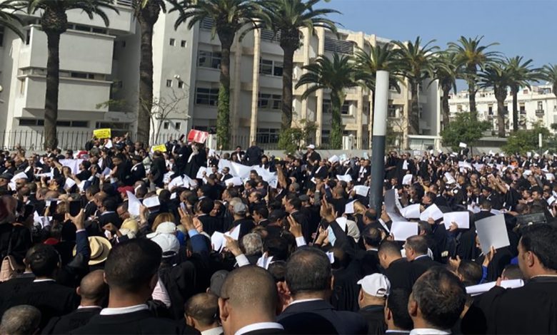 المحامون يرفعون شعار “ارحل” في وجه وهبي缩略图 المحامون يرفعون شعار “ارحل” في وجه وهبي缩略图