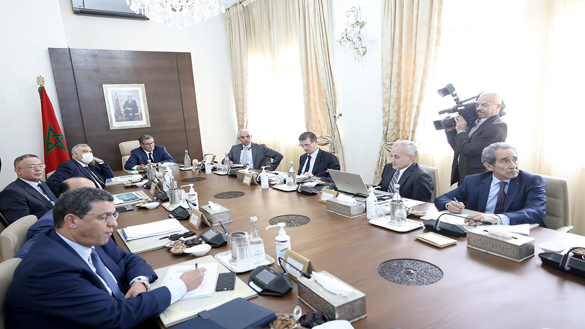 الحكومة تصادق على سبعة مشاريع مراسيم تهم ورش تعميم التغطية الصحية缩略图