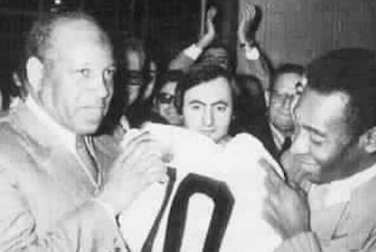 الجامعة الملكية المغربية لكرة القدم تعزي في وفاة الأسطورة بيليه.缩略图