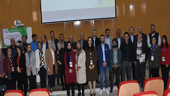 <strong>الأيام العلمية الدولية الأولى للمدرسة العليا للتربية و التكوين بوجدة</strong>插图