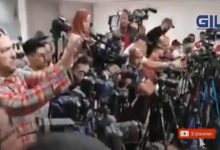 Large couverture médiatique de la conférence de presse tenue par le grand marocain “Toto”缩略图 Large couverture médiatique de la conférence de presse tenue par le grand marocain “Toto”缩略图