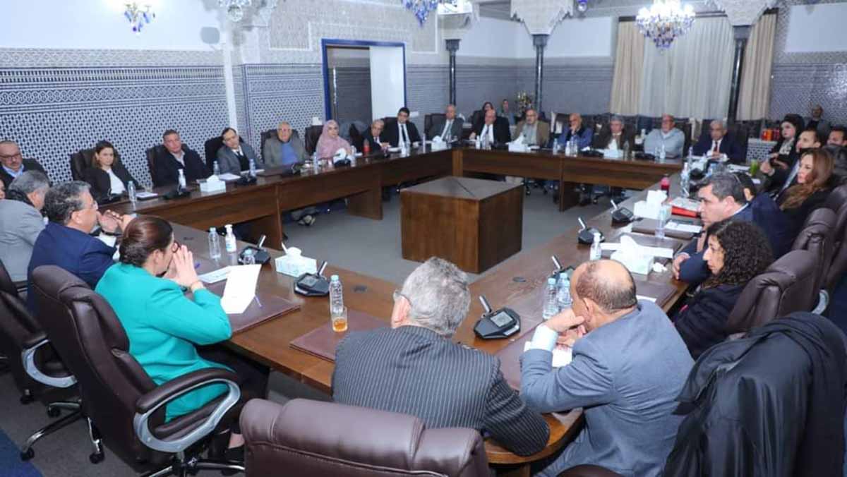 “البام” يدافع عن مأزق أمينه العام ويتضامن مع وهبي缩略图