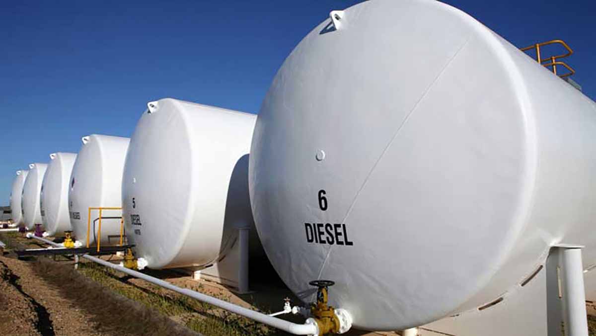 بنعلي: المغرب يتوفر على قدرات تخزينية تبلغ 1.9 مليون متر مكعب من المواد البترولية السائلة缩略图